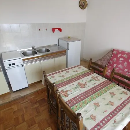 Fuer 3 Personen Ca 27 Qm In Novi Vinodolski, Kvarner Bucht Crikvenica Und Umgebung Apartment